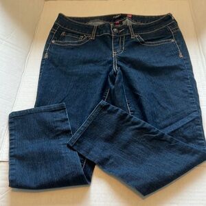 Torrid we shear by the fit size 12s.